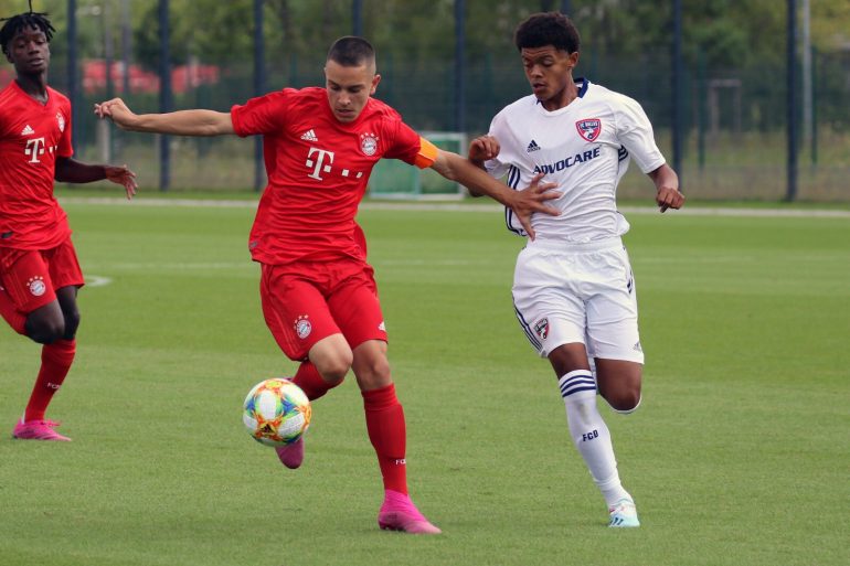 Jones FCD U15 vs Bayern