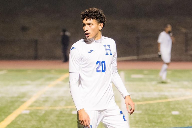 FCD U19 Manny Martinez playing for the Honduras U20s, November 2022.