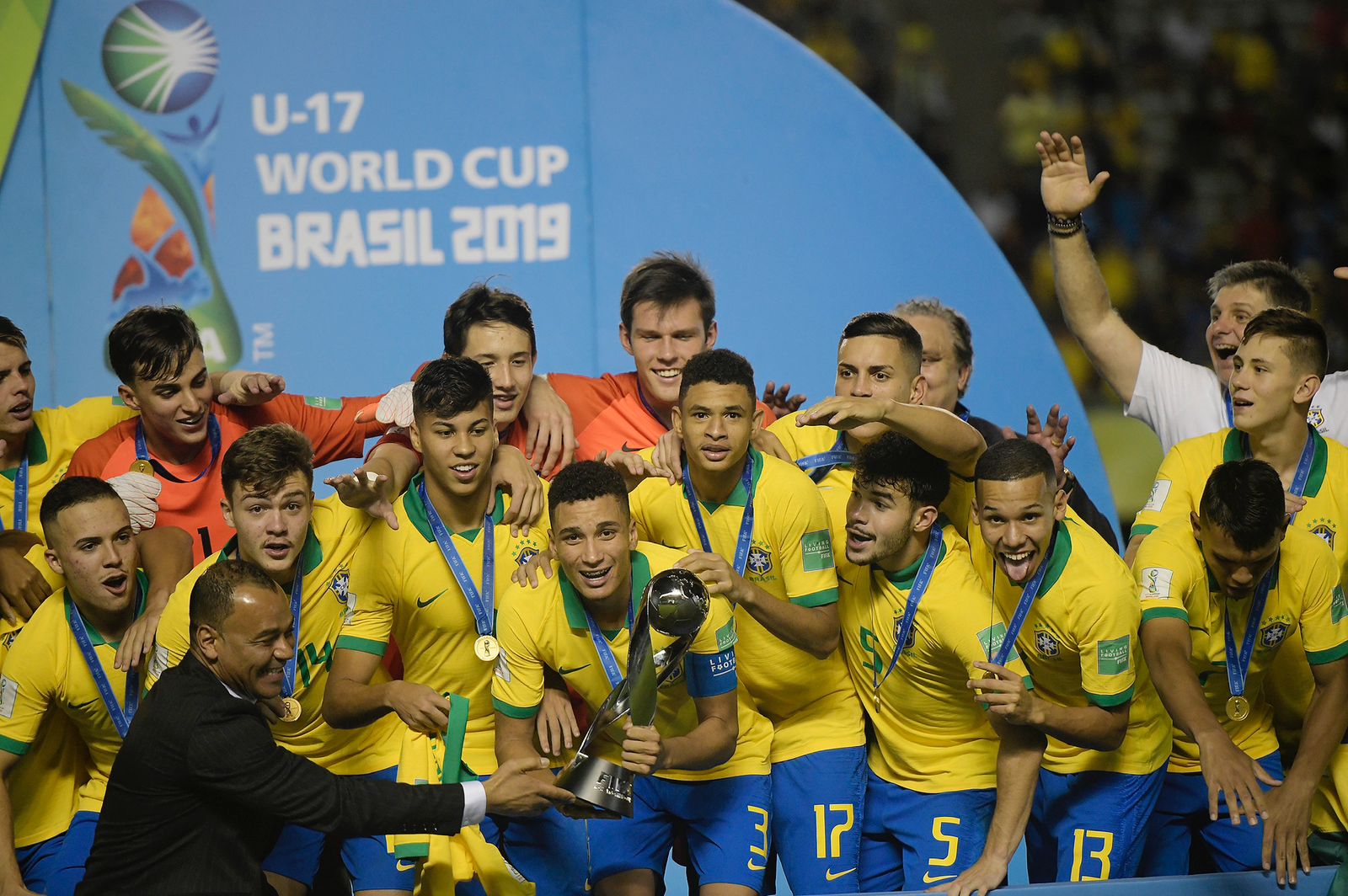 As captain, Henri lifts the 2019 FIFA U-17 World Cup for Brazil. (Courtesy North Texas SC)