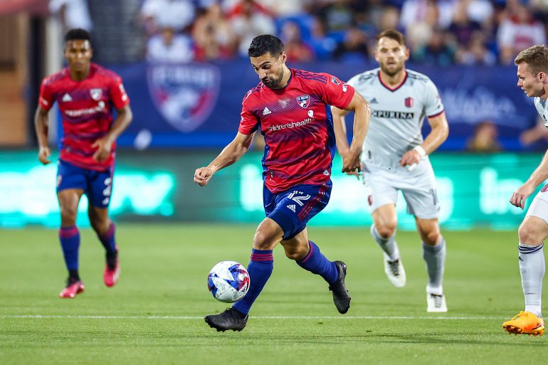 FCD v St. Louis 4 6 23 032 Lletget