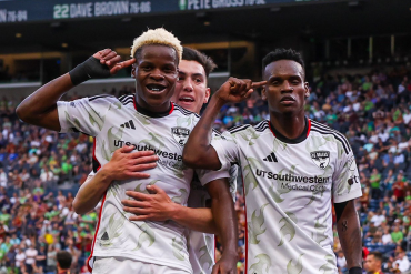 Bernard Kamungo (left) celebrates his goal against the Seattle Sounders with help from Alan Velasco and Jader Obrian, July 15, 2023. (Courtesy FC Dallas)