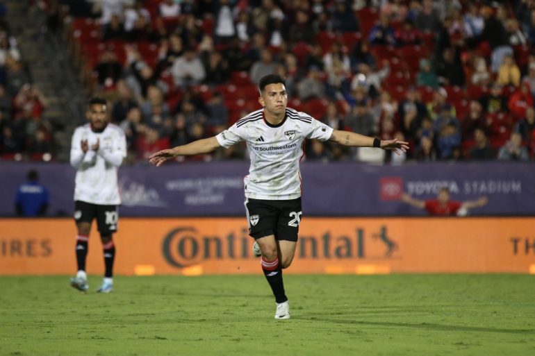 Alan Velasco celebrates his goal against Colorado Rapids, October 14, 2023. (Courtesy FC Dallas)
