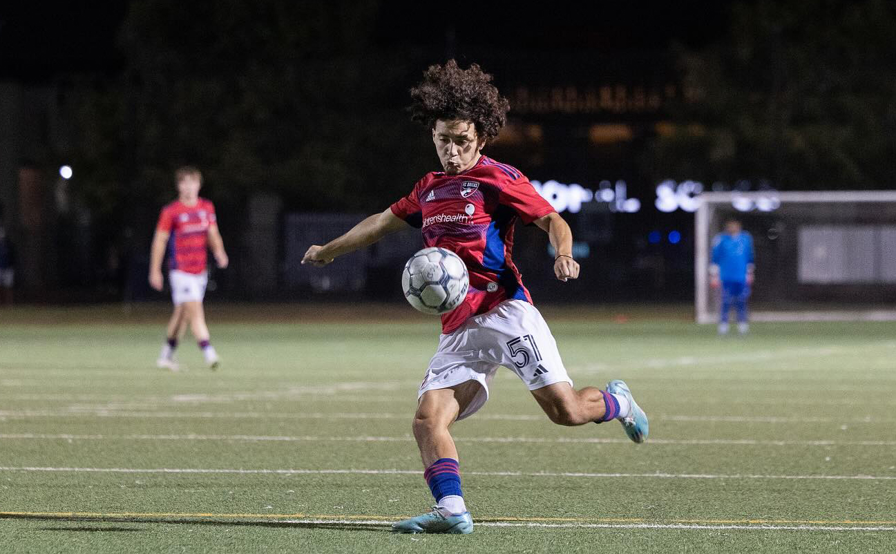 Anthony Ramirez fires a shot against Sporting NTX in UPSL play, Oct 23, 2023. (Courtesy Flores Photography & UPSL)