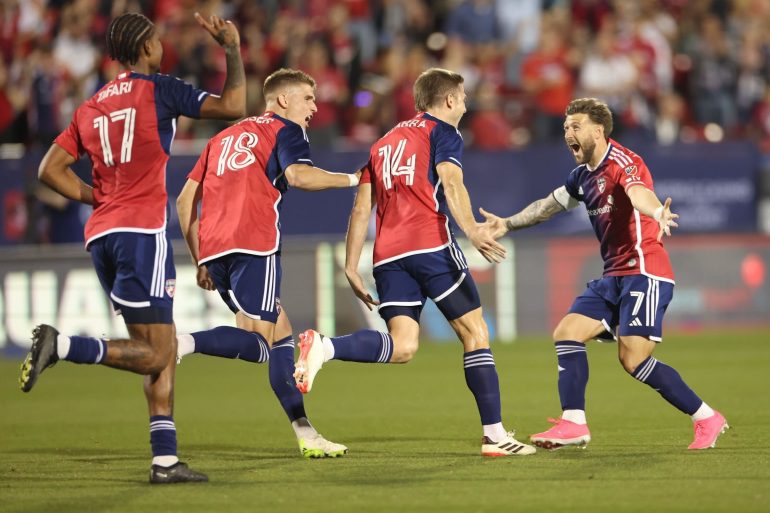 FC Dallas players celebrate Asier Illarramendi's goal against San Jose (FC Dallas Communications)