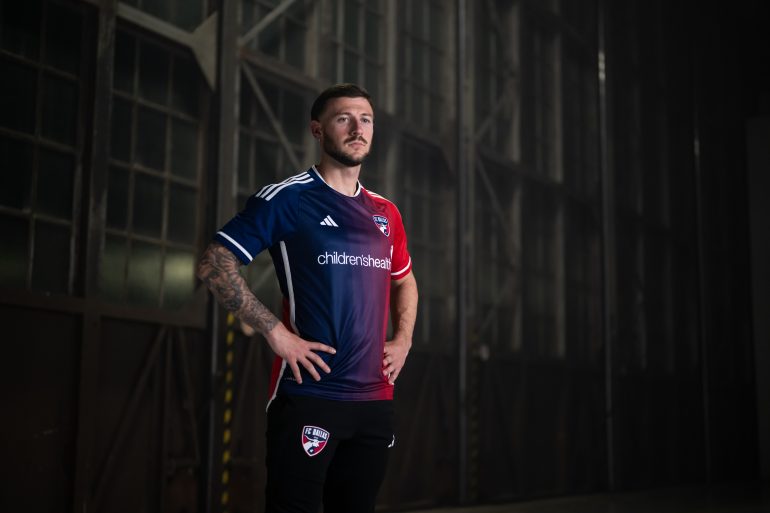 FC Dallas launched its Afterburner kit worn by Paul Arriola. (Courtesy FC Dallas)