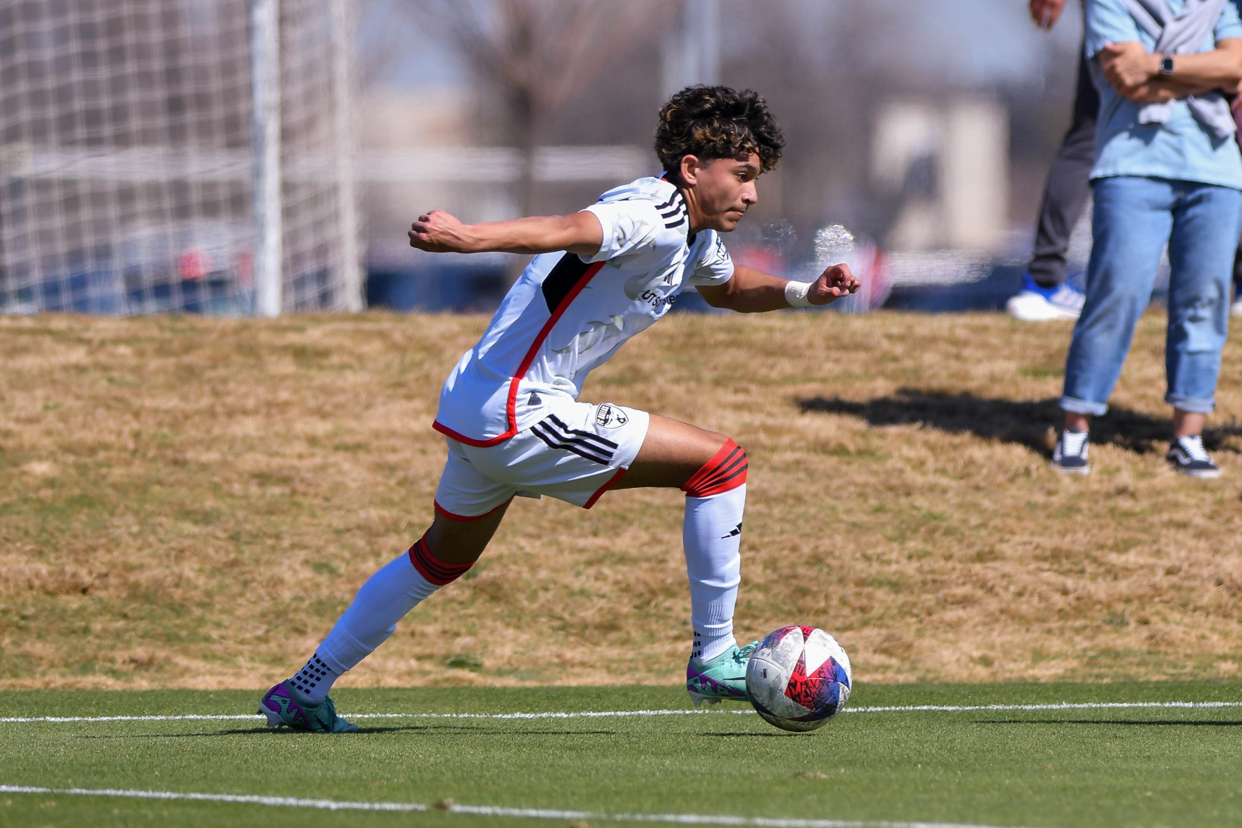 FC Dallas U17 forward Josmar Guandique (19) dribbles along the end line in the MLS Next match against Dallas Hornets on Saturday, March 2, 2024 at Toyota Soccer Center. (Daniel McCullough, 3rd Degree)