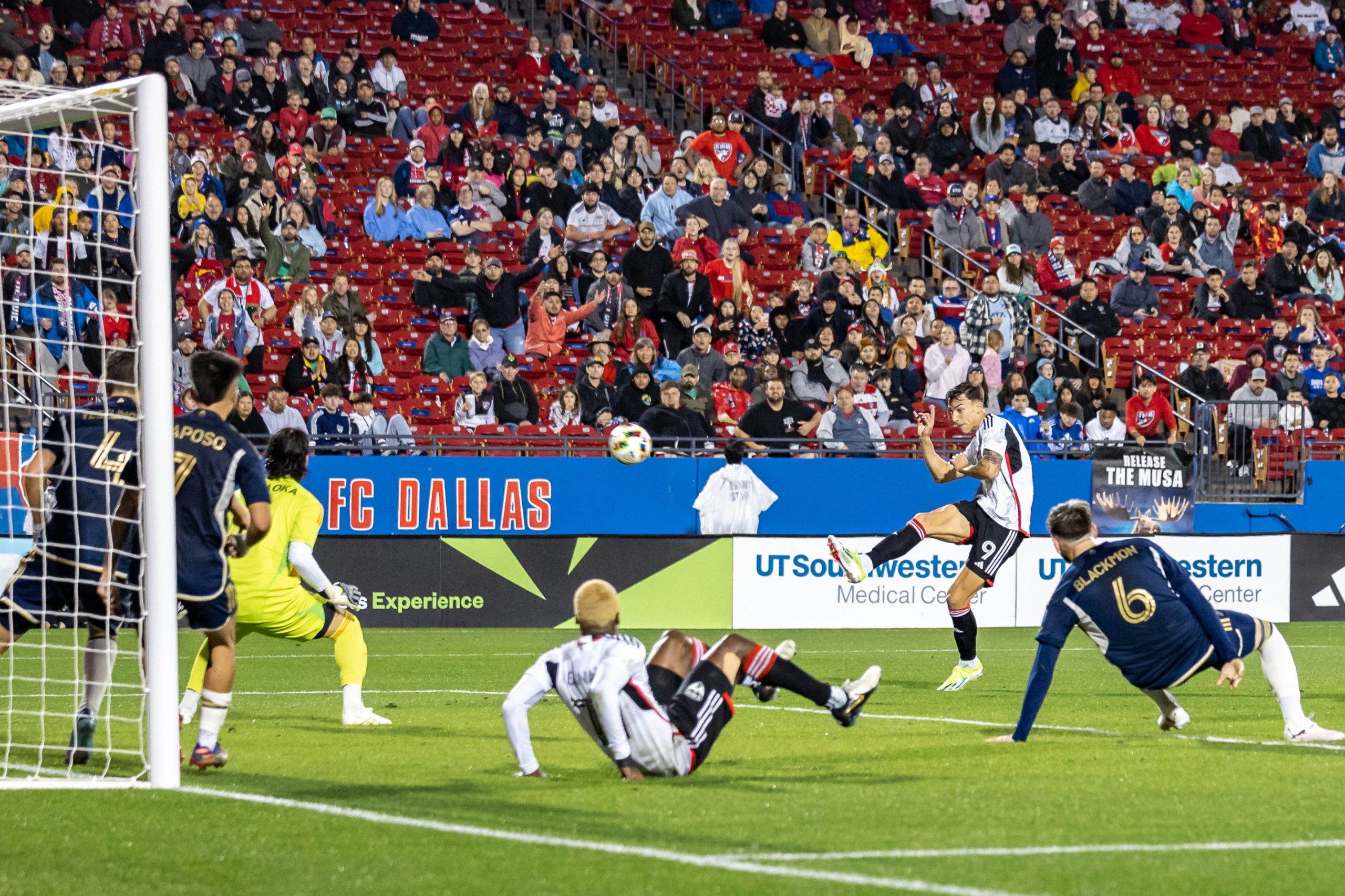 Petar Musa fires his shot over the goal against the Vancouver Whitecaps at Toyota Stadium, March 16, 2024. (Matt Visinsky, 3rd Degree)