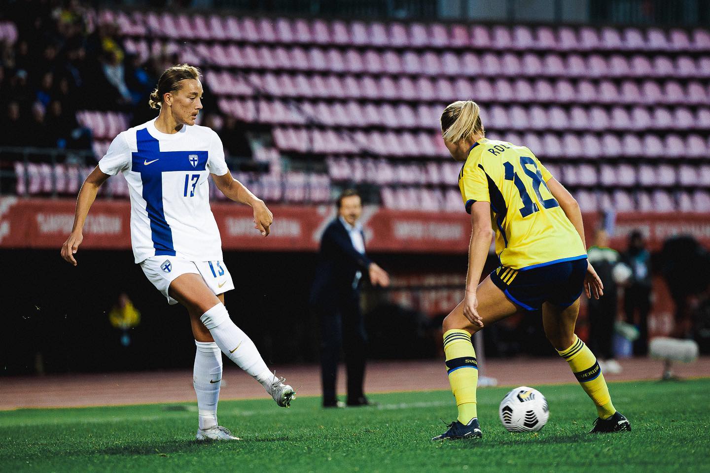 Jenny-Julia Danielsson playing for Finland. 