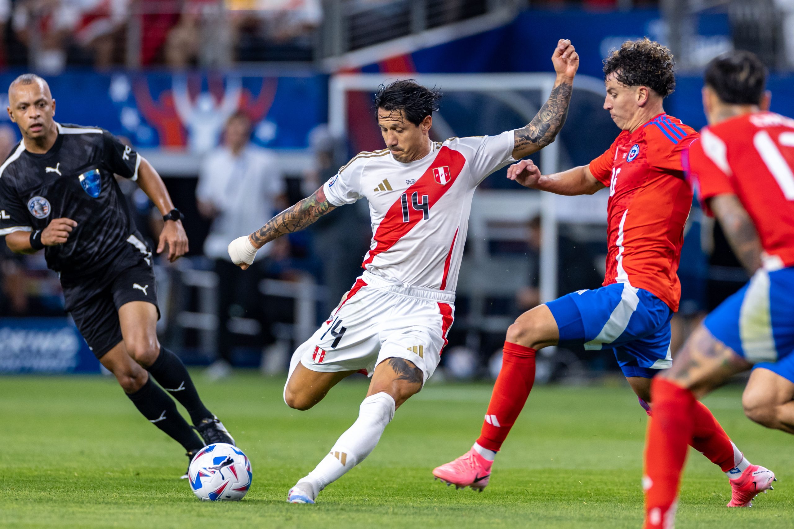 Copa Americana 2024, Perú vs Chile en el AT&T Stadium el 21 de junio de 2024.