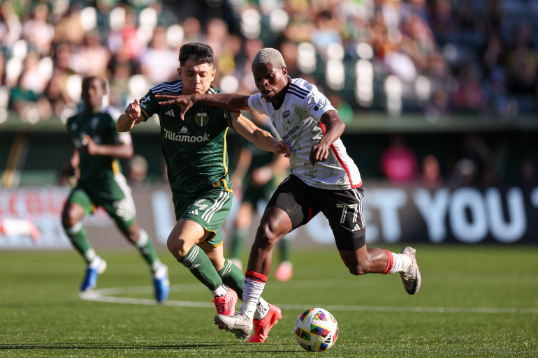 Bernard Kamungo takes on the Portland Timbers, Oct 6, 2024. (Courtesy FC Dallas)