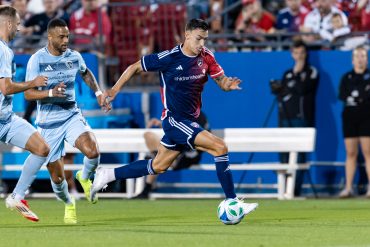 Petar Musa breaks through the defense against Sporting KC, March 29, 2025. (Matt Visinsky, 3rd Degree)