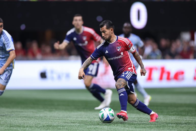 Lucho Acosta takes on Atlanta United, April 5, 2025. (Courtesy FC Dallas)