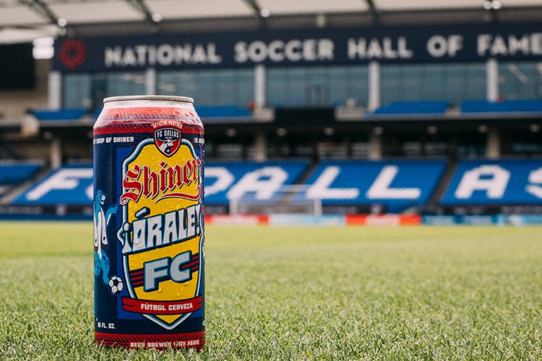Shiner Beer and FCD co-branded Shiner ¡Órale! FC can.