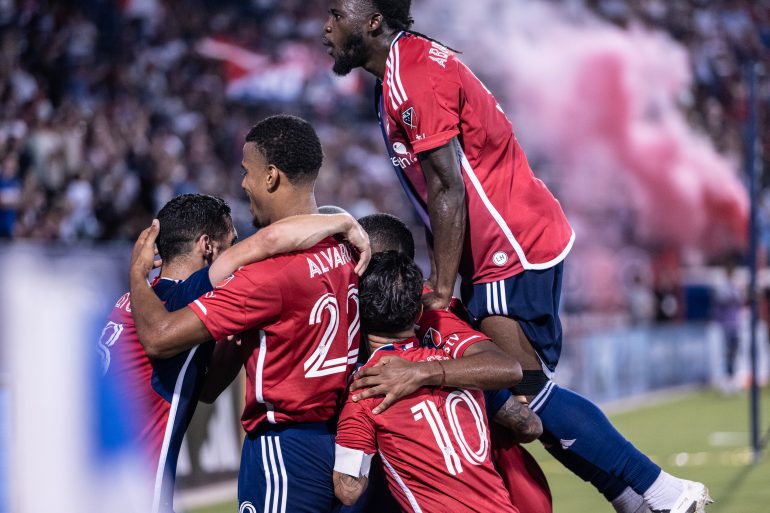 Sebastian Lletget celebrates his goal with his teammates against San Diego San Diego FC, June 28, 2025. (Courtesy Mike Brooks)