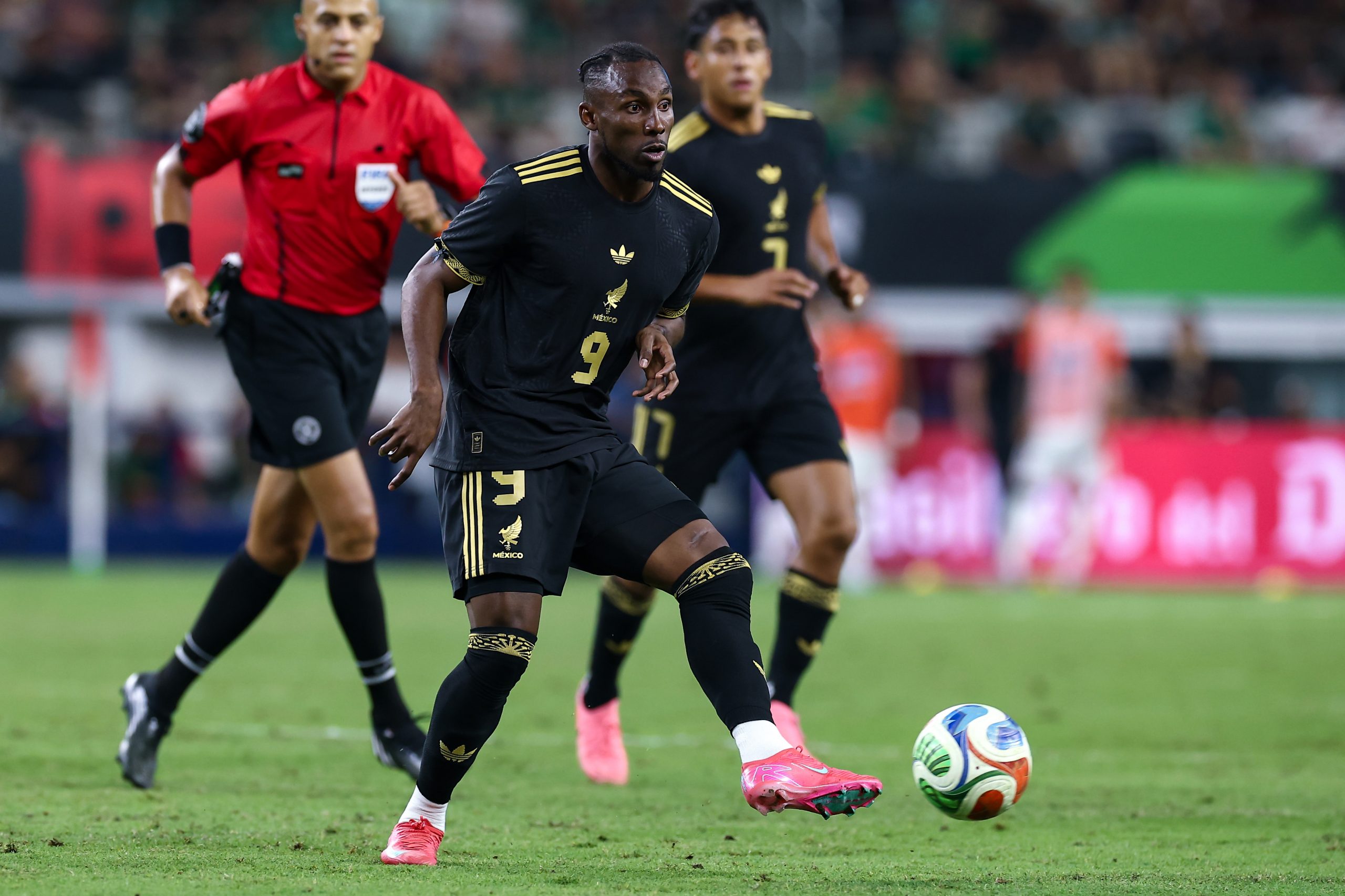 Mexico vs Colombia in a friendly at AT&T Stadium, October 11, 2025. Colombia came away with a 4-0 win. (Matt Visinsky, 3rd Degree)