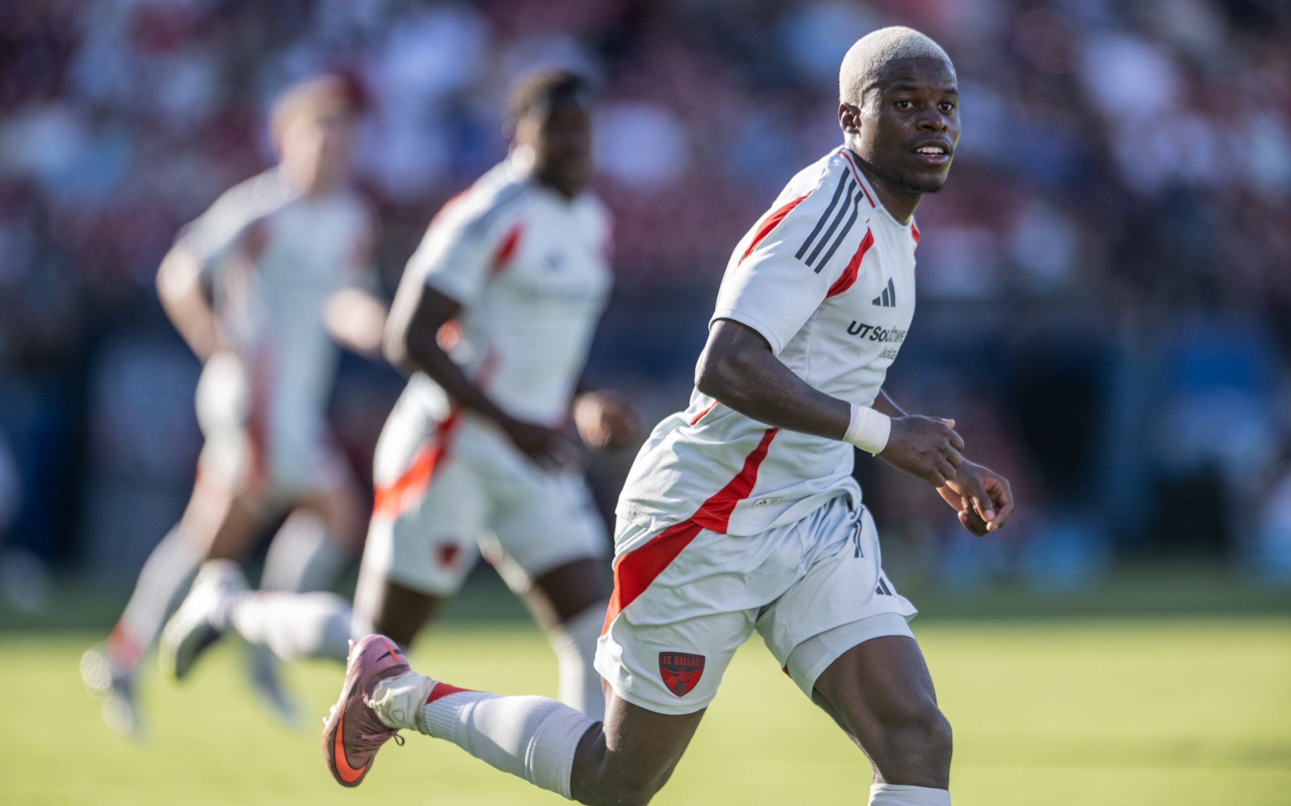 Bernie Kamungo takes on the LA Galaxy, October 4, 2025. (Mike Brooks, 3rd Degree)