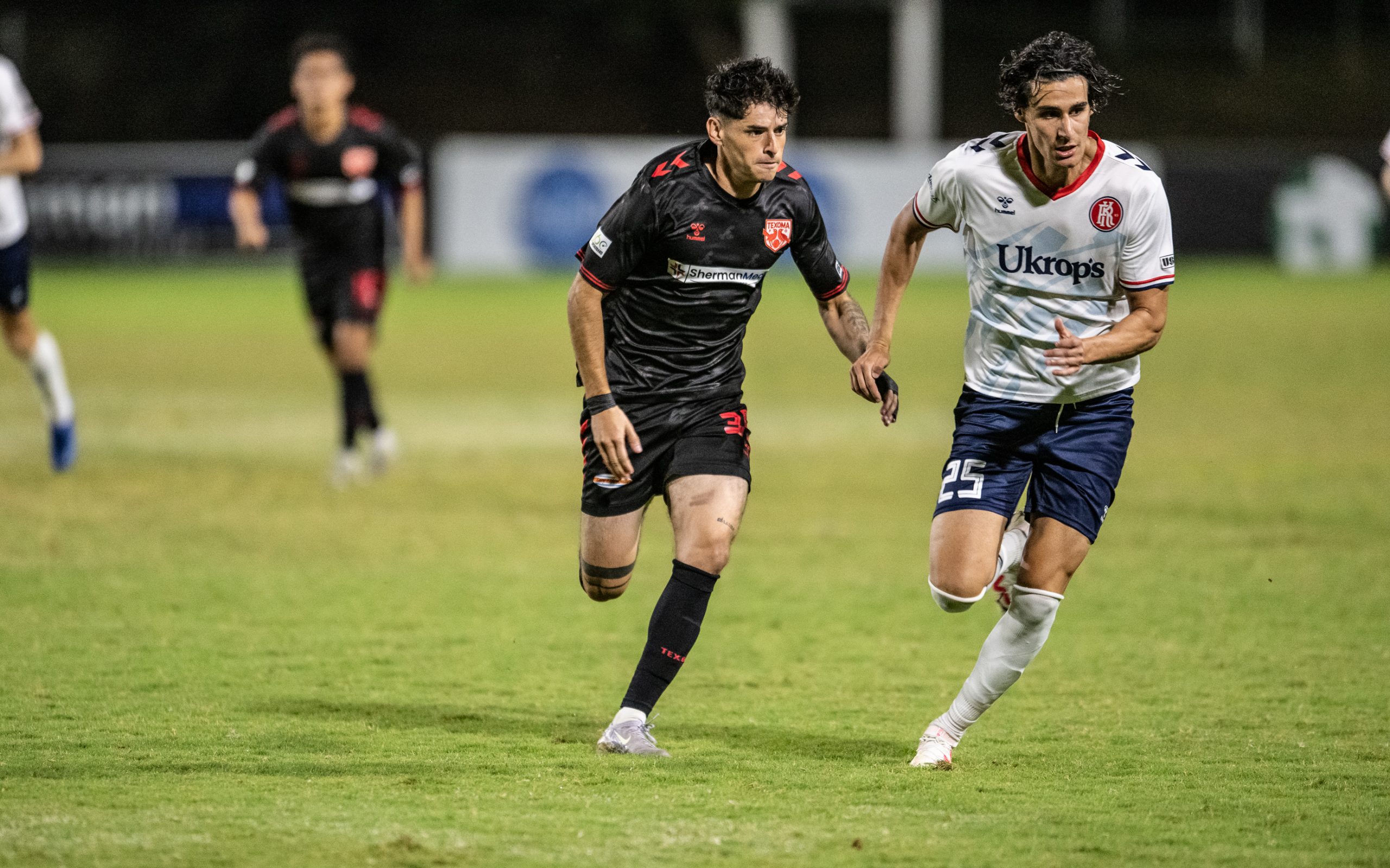 Texoma FC's Brayan Padilla chases down an attacker against the Richmond Kickers, October 11, 2025. (Mike Brooks, 3rd Degree)