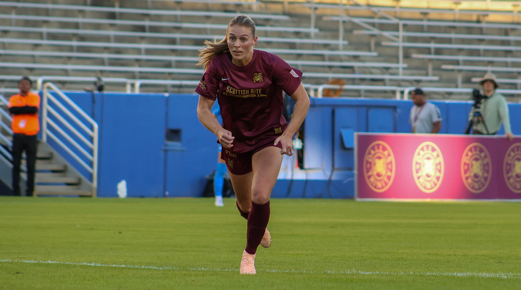 Allie Thornton has her eye on the ball against DC Power, November 2, 2025. (Beth Spicer, 3rd Degree)