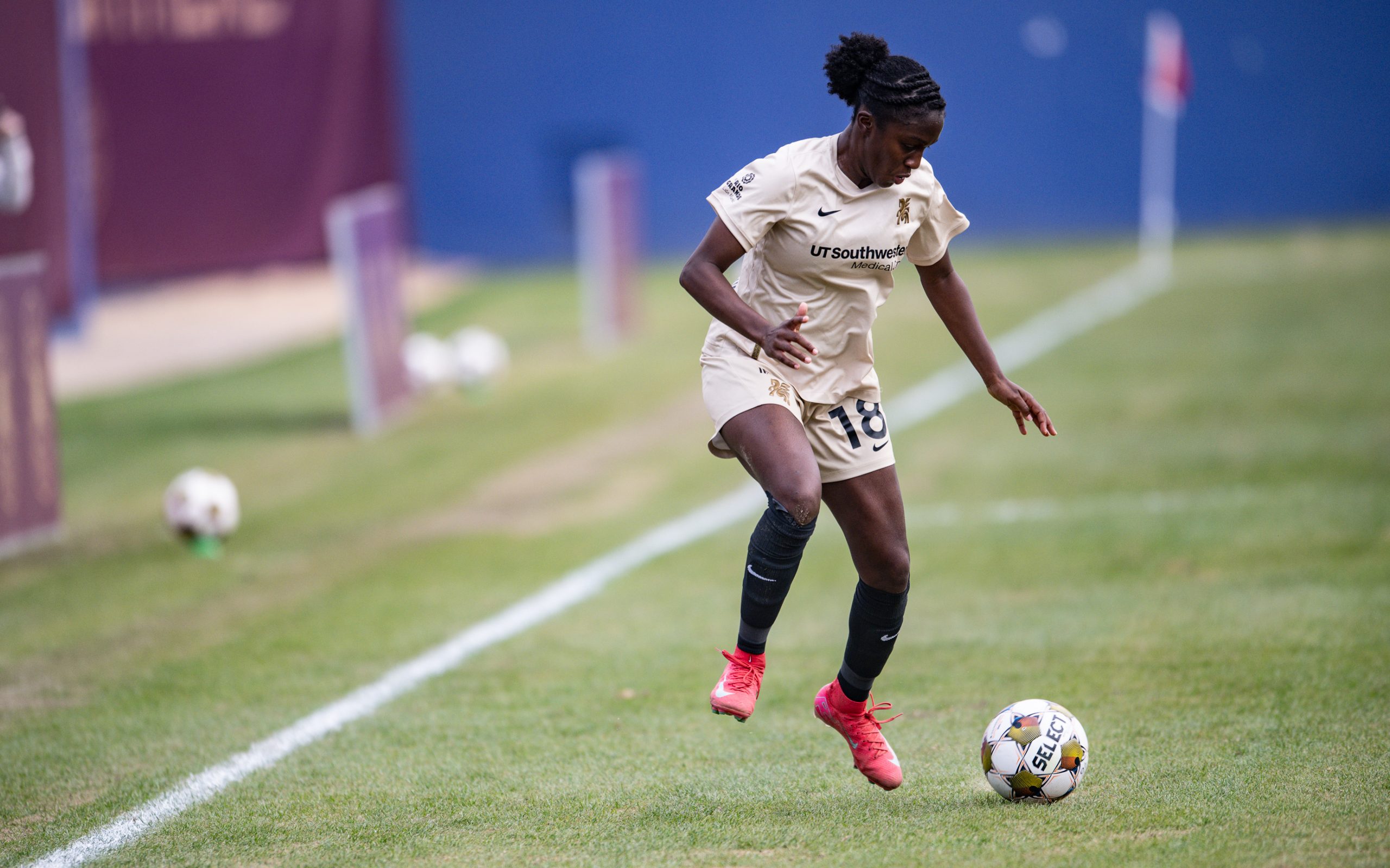 Samar Guidry settles the ball in during the 1-0 Dallas Trinity win over Carolina Ascent, December 13, 2025. (Mike Brooks, 3rd Degree)