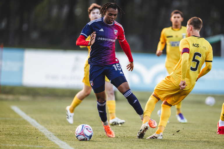 FCD's top draft pick Ricky Louis takes on Portimonense SC. (Courtesy FC Dallas)
