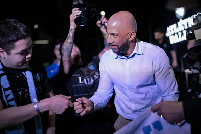 Atletico Dallas Peter Luccin introduction