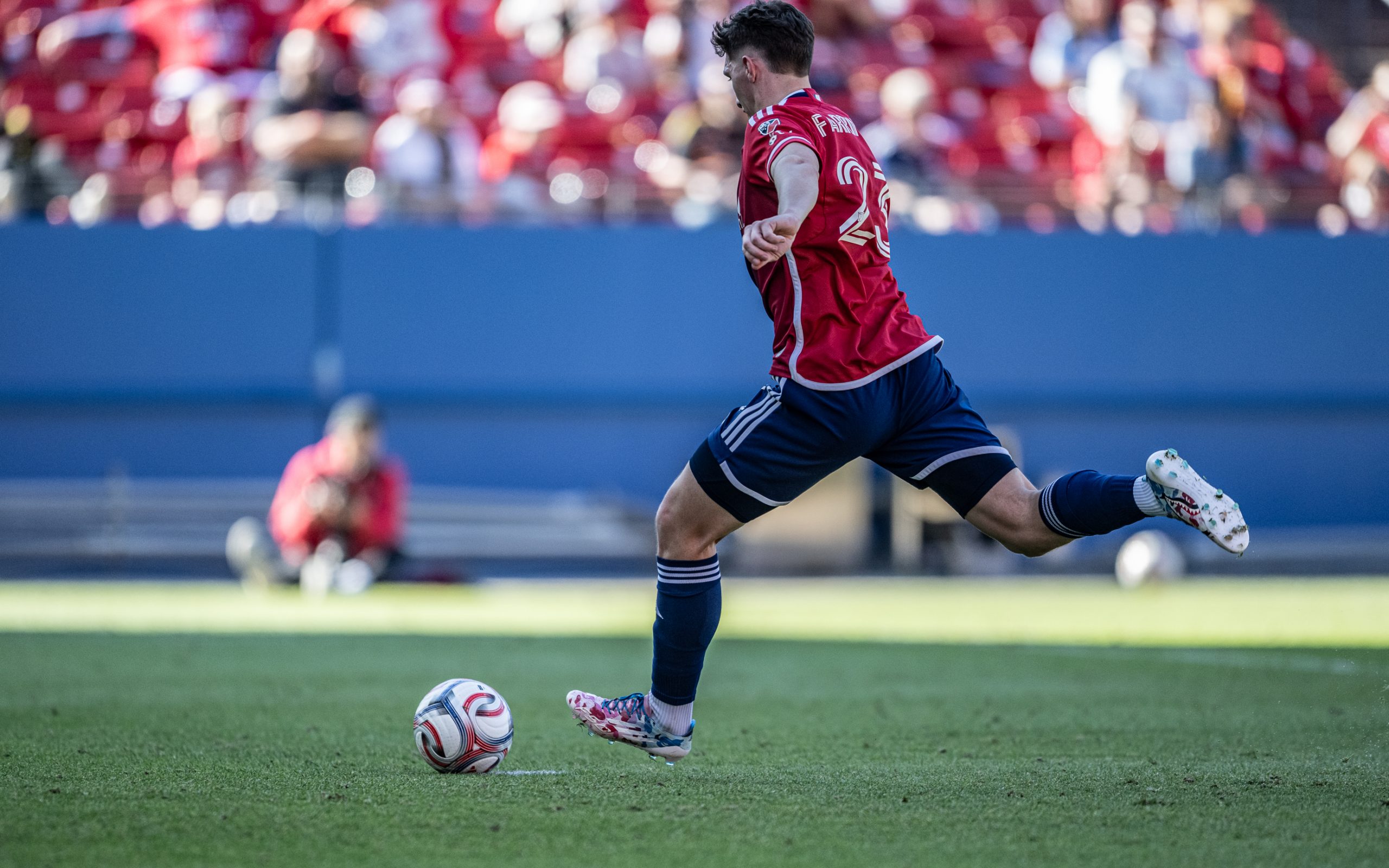 Logan Farrington converts the penalty kick in an FC Dallas preseason game against New York Red Bulls, February 7, 2026. (Mike Brooks, 3rd Degree)