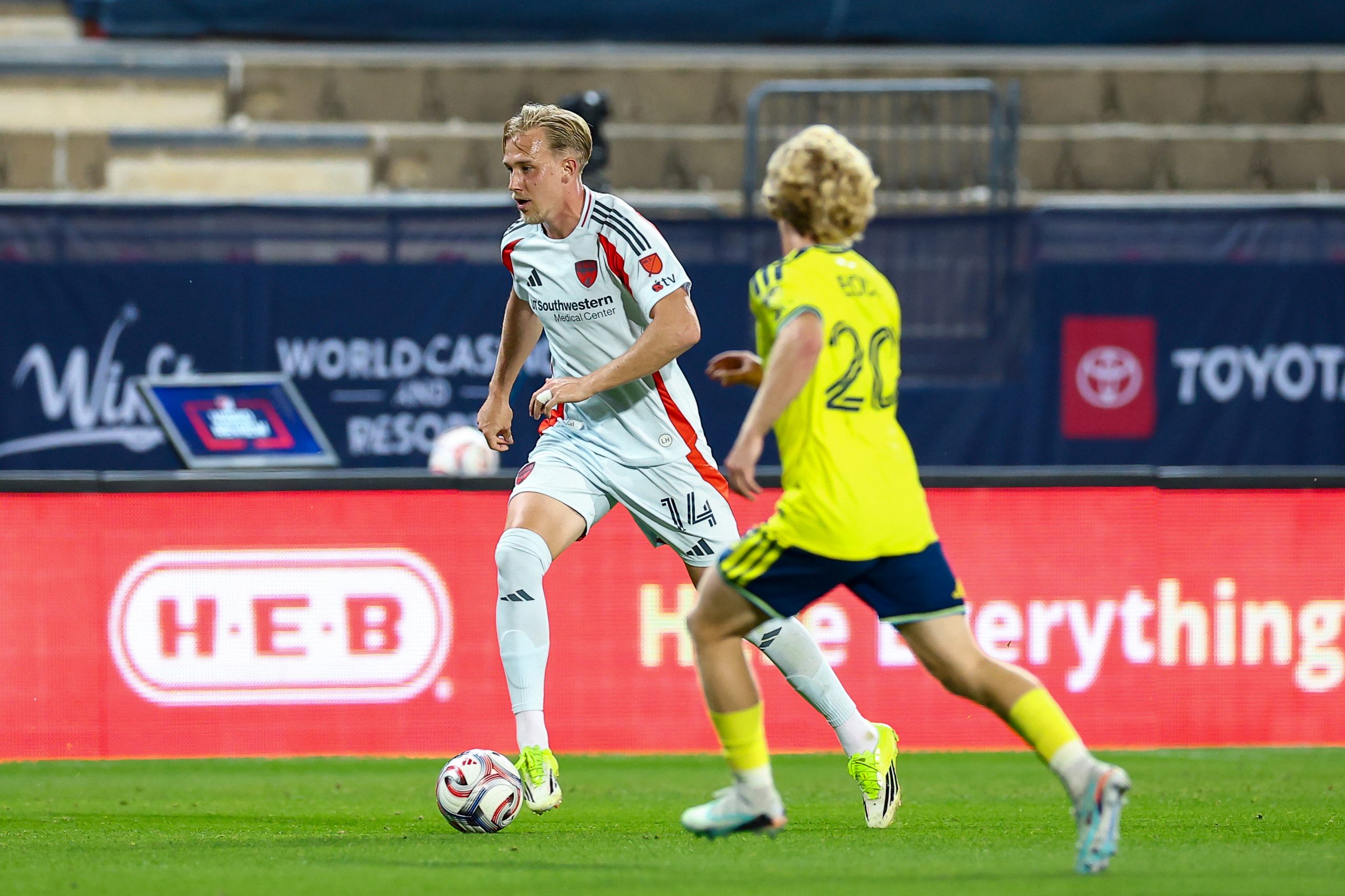 Herman Johansson move upfield against Nashville SC, February 28. 2026. (Matt Visinsky, 3rd Degree)