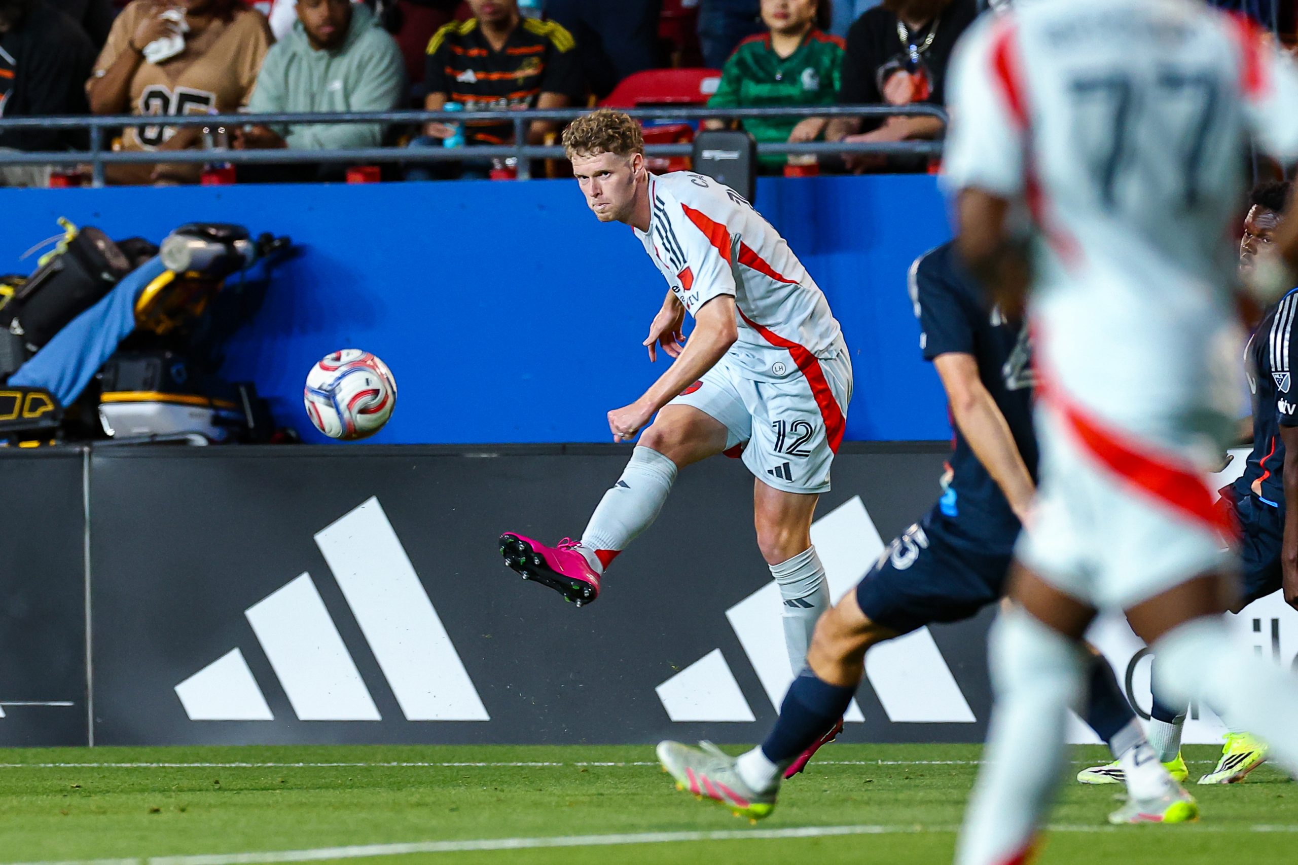 Christian Cappis crosses the ball during the FC Dallas game against San Diego FC, March 14, 2026. (Matt Visinsky, 3rd Degree)