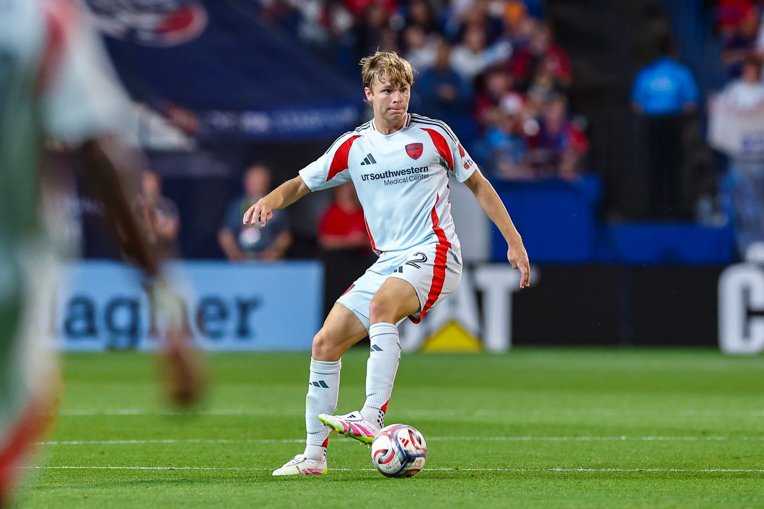 Nolan Norris looks for an outlet during the FC Dallas game against San Diego FC, March 14, 2026. (Matt Visinsky, 3rd Degree)