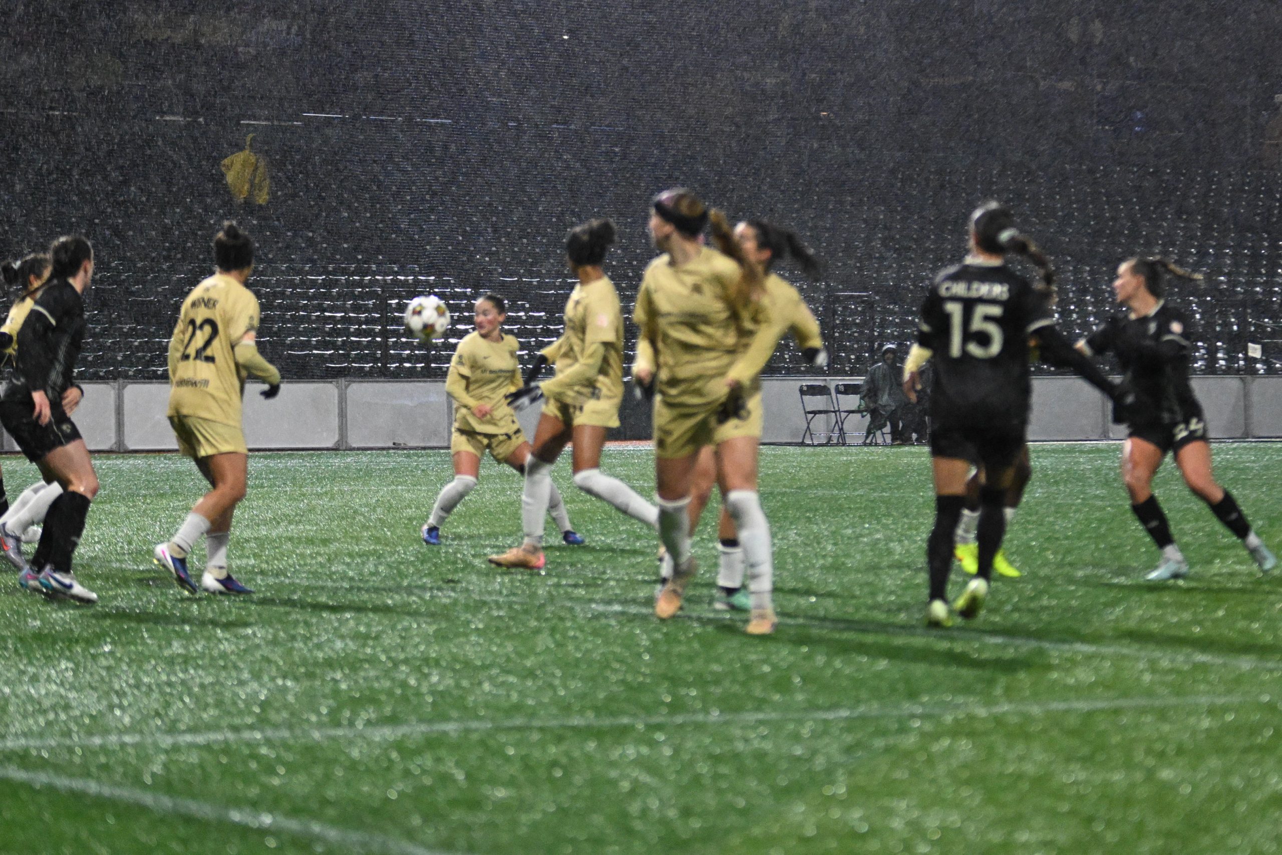 Sealey Strawn receives the ball - Dallas Trinity at Brooklyn FC, Apr. 25, 2026 (Photo: Kylli Asaro Courtesy: Dallas Trinity FC)