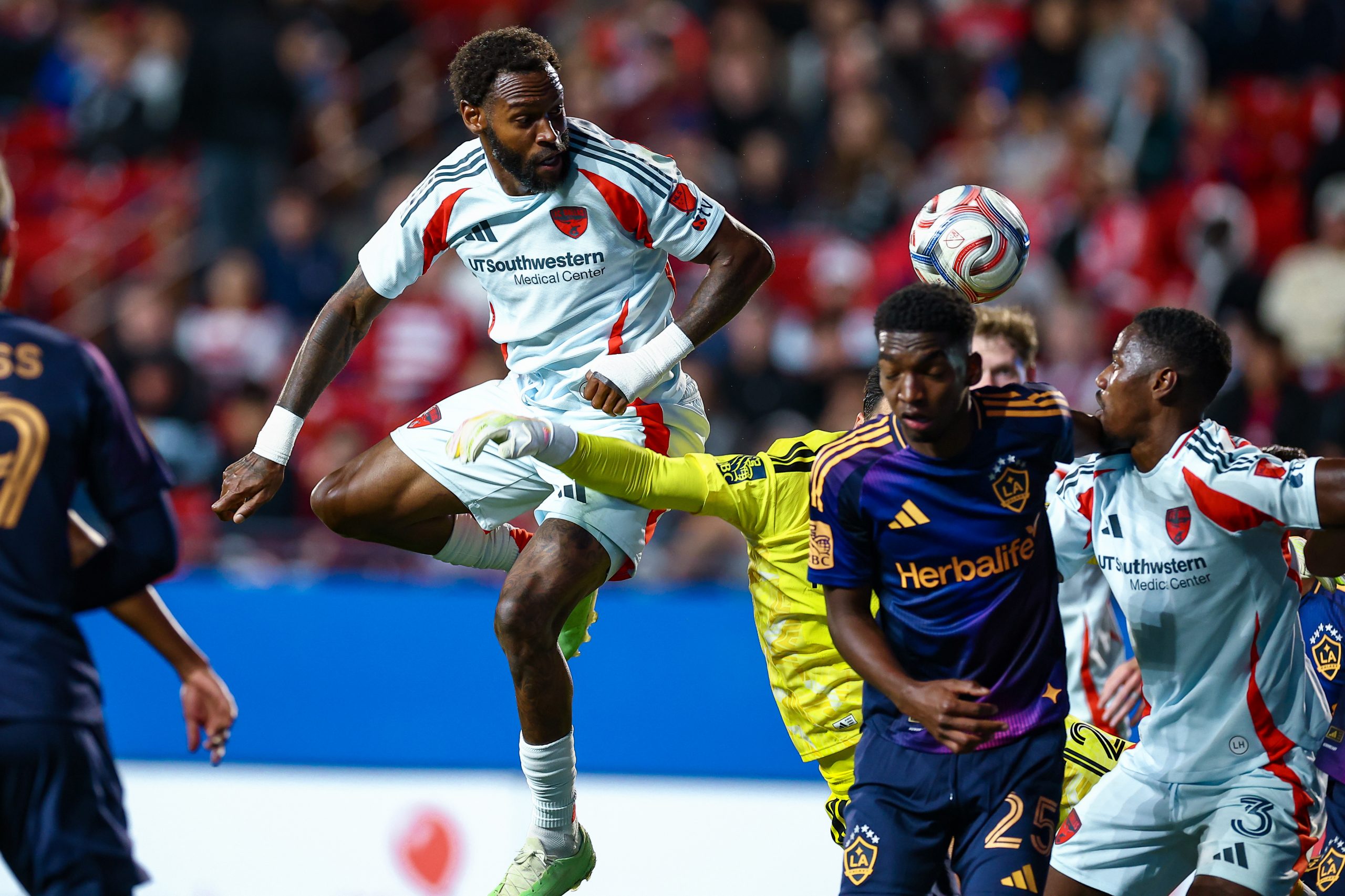 Sebastien Ibeagha wins a header in the offensive box against LA Galaxy, April 18, 2026. (Matt Visinsky, 3rd Degree)