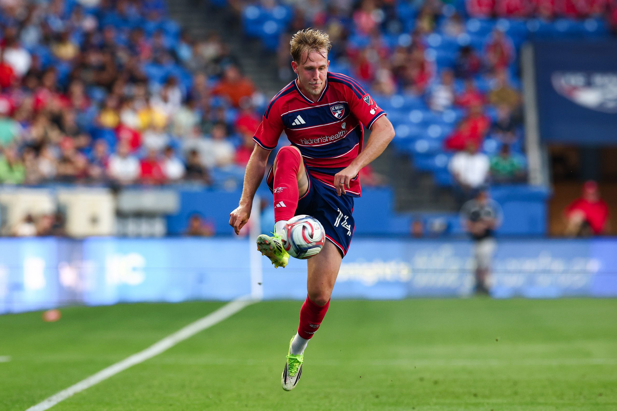 Herman Johansson brings the ball down against Minnesota United, April 22, 2026. (Matt Visinsky, 3rd Degree)