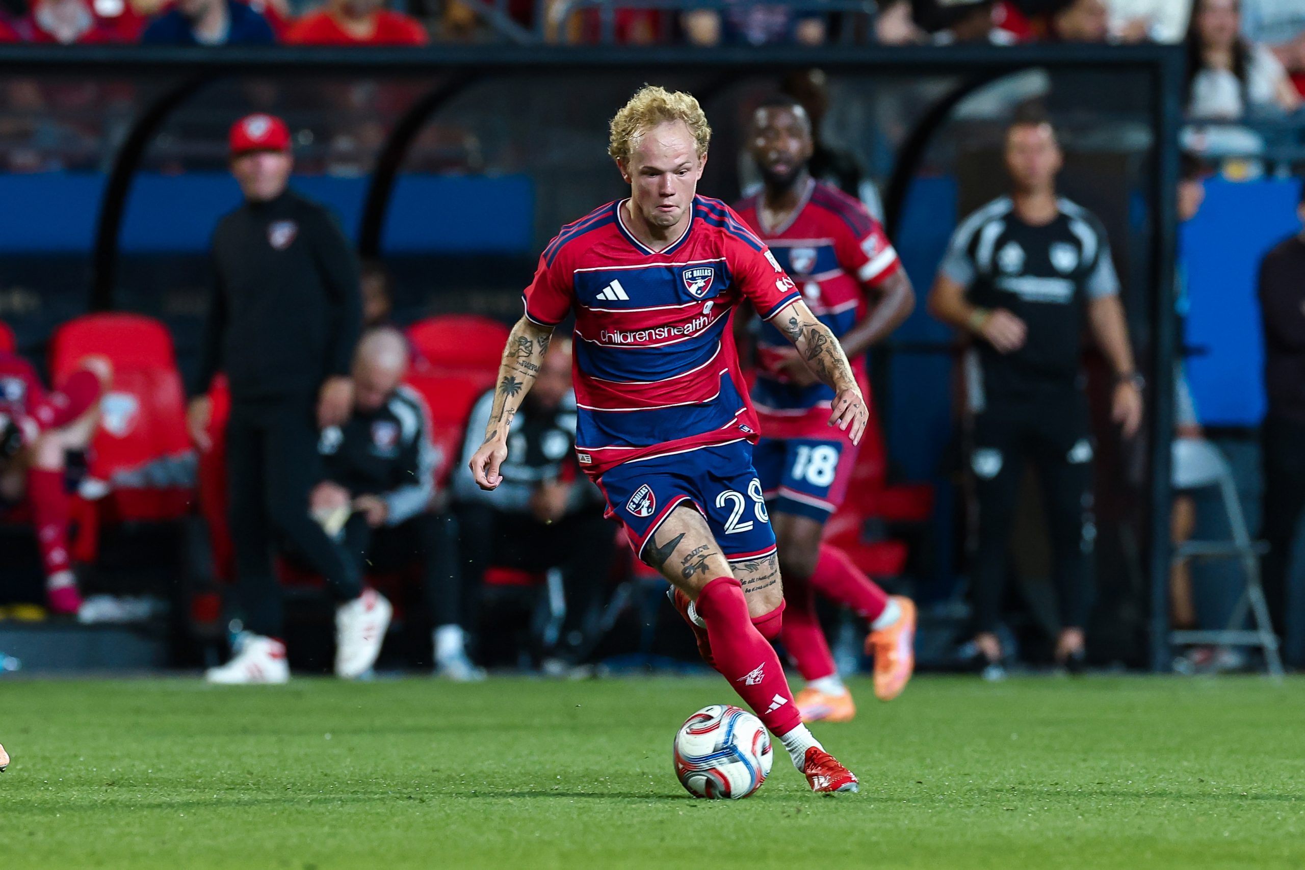 Sam Sarver on the ball against Minnesota United, April 22, 2026. (Matt Visinsky, 3rd Degree)