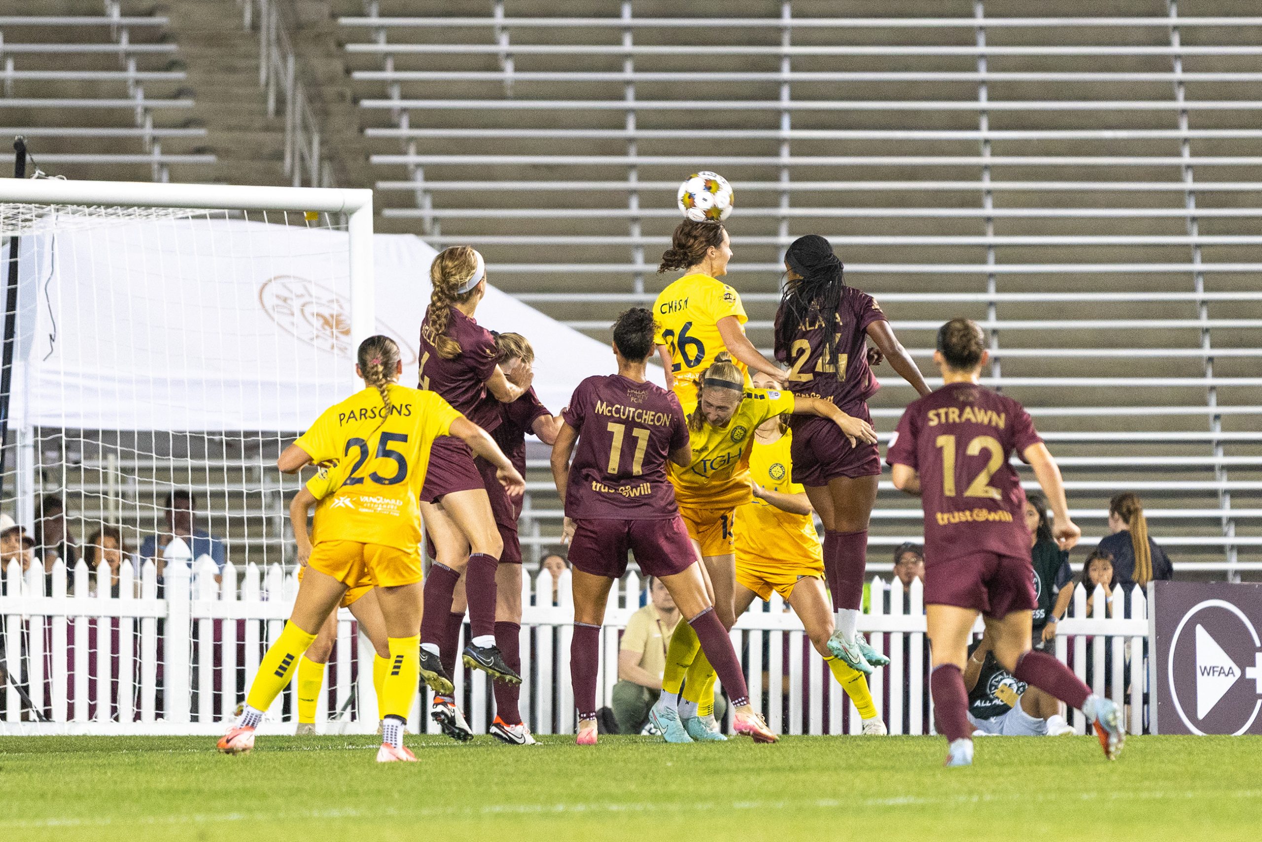 Tampa's Taylor Chism (26) rises above in the Dallas Trinity game against Tampa Bay Sun, March 31, 2026. (Beth Spicer, 3rd Degree)