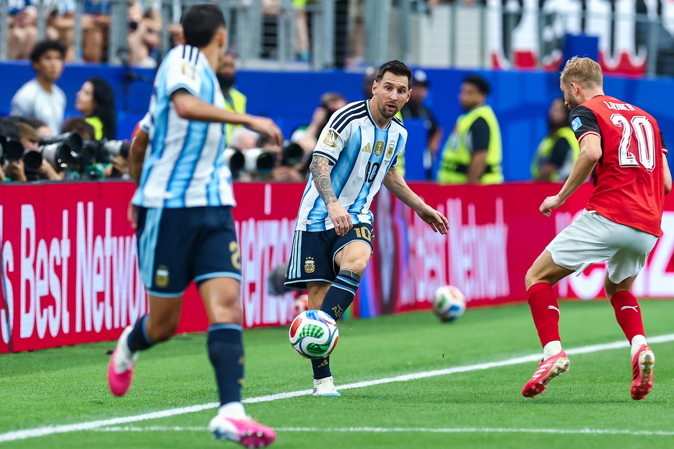 Lionel Messi (10) passes up the line. Argentina vs Austria, World Cup 2026, June 22, 2026. (Matt Visinsky, 3rd Degree)