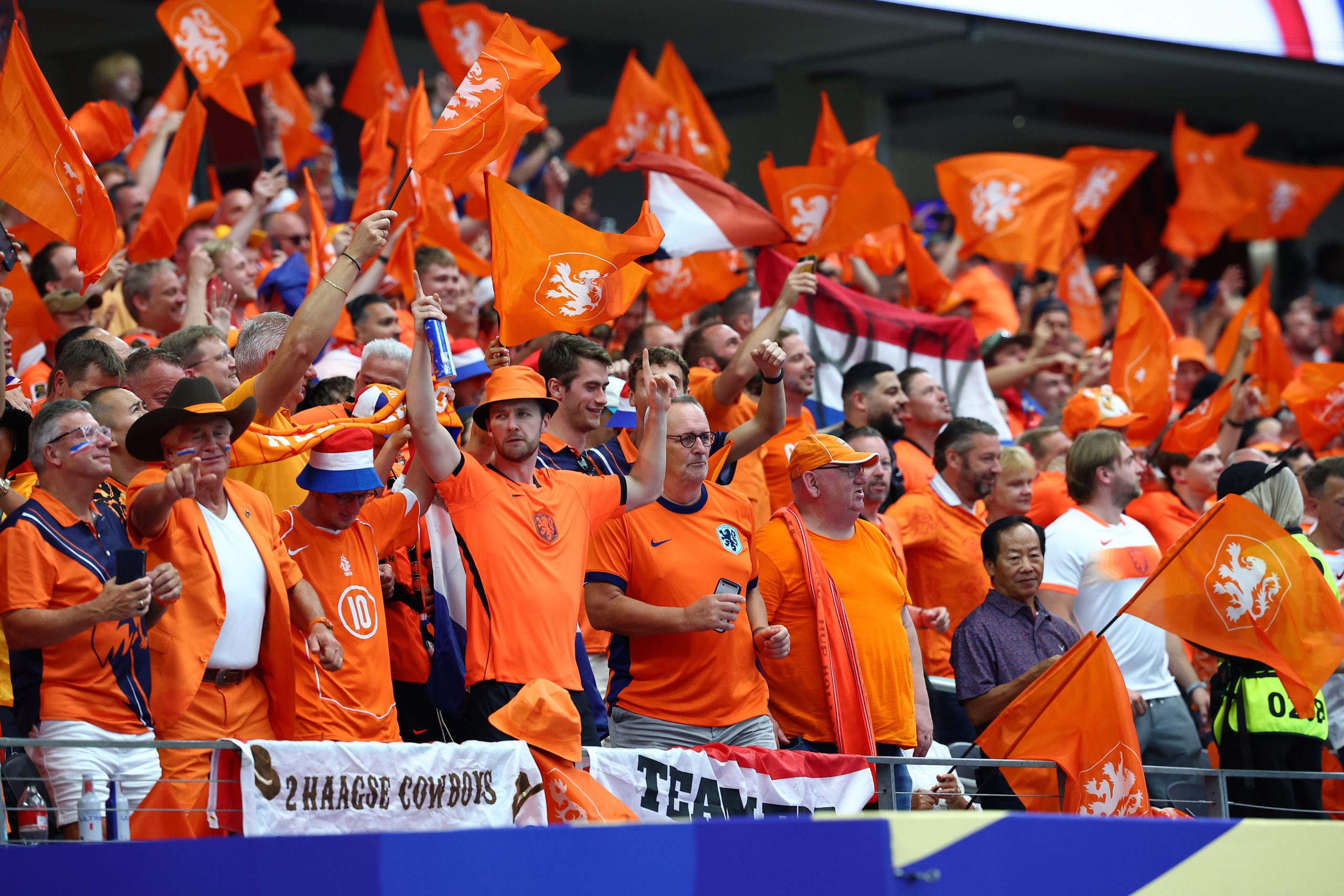 Netherlands fans. Japan vs Netherlands, at "Dallas Stadium," 2026 World Cup, June 14, 2026. (Matt Visinsky, 3rd Degree)