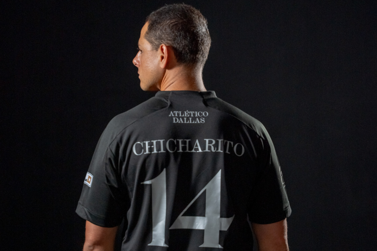 Javier "Chicharito" Hernández signs with Atlético Dallas. (Courtesy Atlético Dallas)