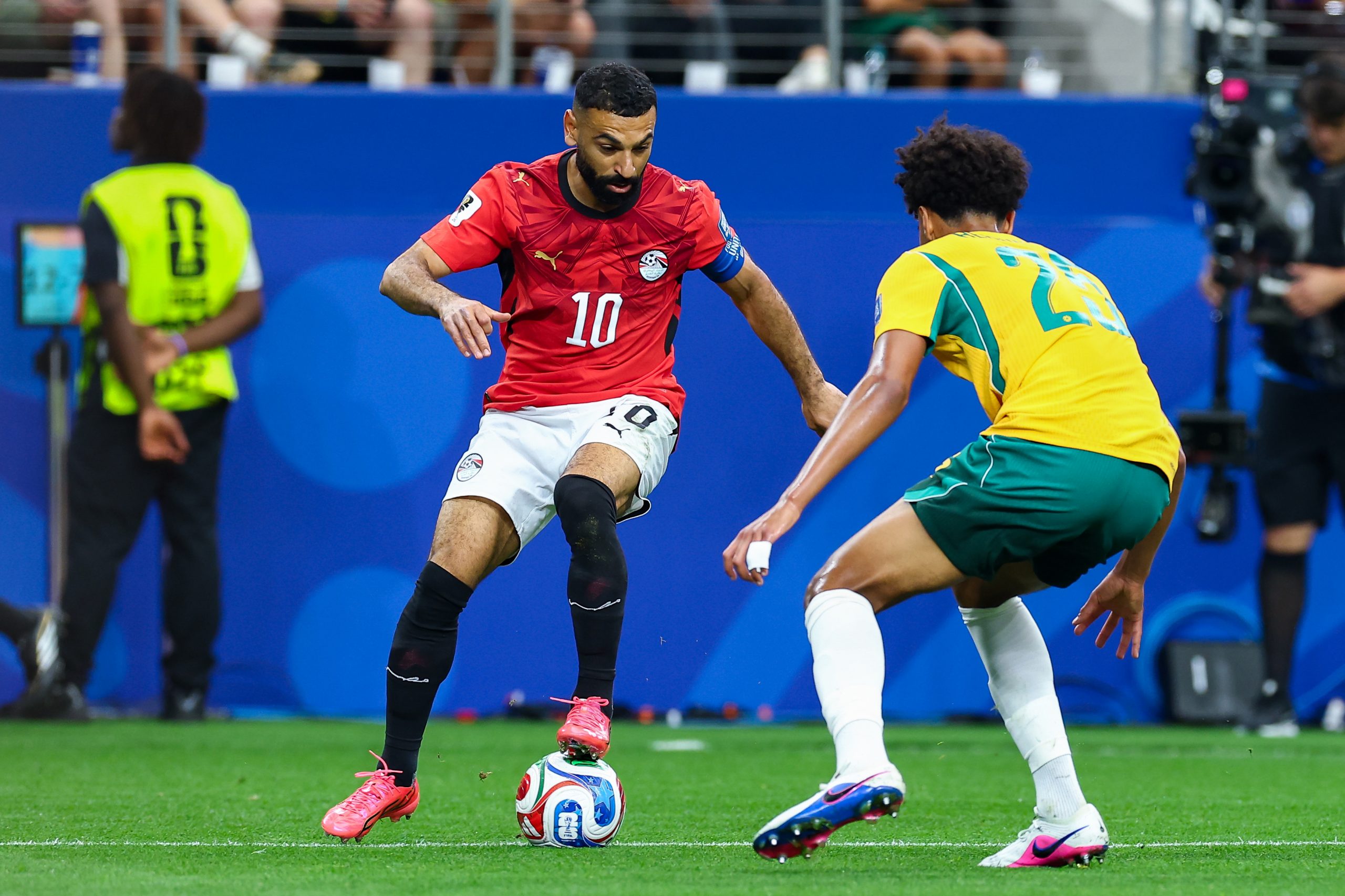 Mo Salah (10) on the ball, teenager Lucas Herrington (25) defends. Australia vs Egypt, 2026 World Cup, Dallas Stadium, June 27, 2026. (Matt Visinsky, 3rd Degree)
