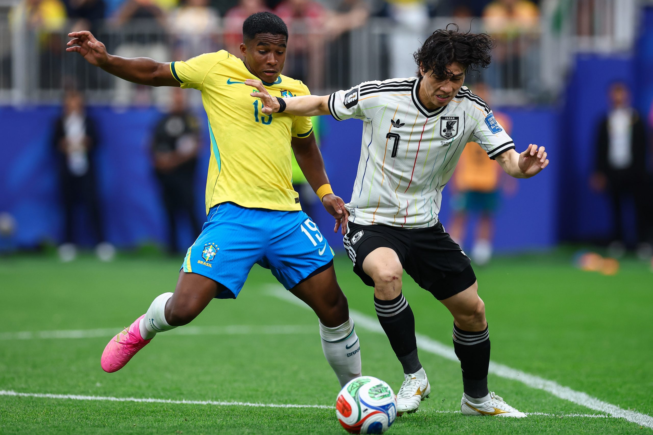 Endrick (19) battles Ao Tanaka (7). Japan vs Brazil, 2026 World Cup, Dallas Stadium, June 27, 2026. (Matt Visinsky, 3rd Degree).