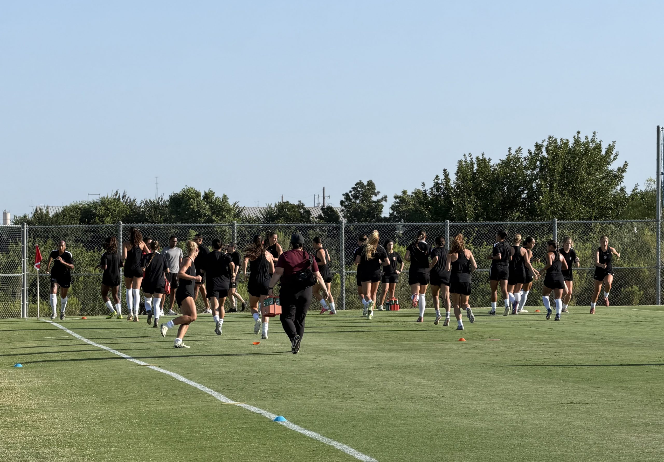 Team practice before the preseason friendly, Dallas Trinity vs KC Current II, Dallas Soccer Park, July 26, 2006 (Photo: Dennis McGowan)