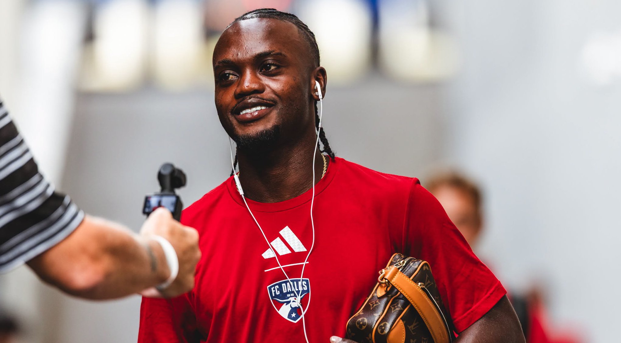Santi Moreno pre-game at Portland Timbers was all smiles, July 22, 2026. (Courtesy FC Dallas)