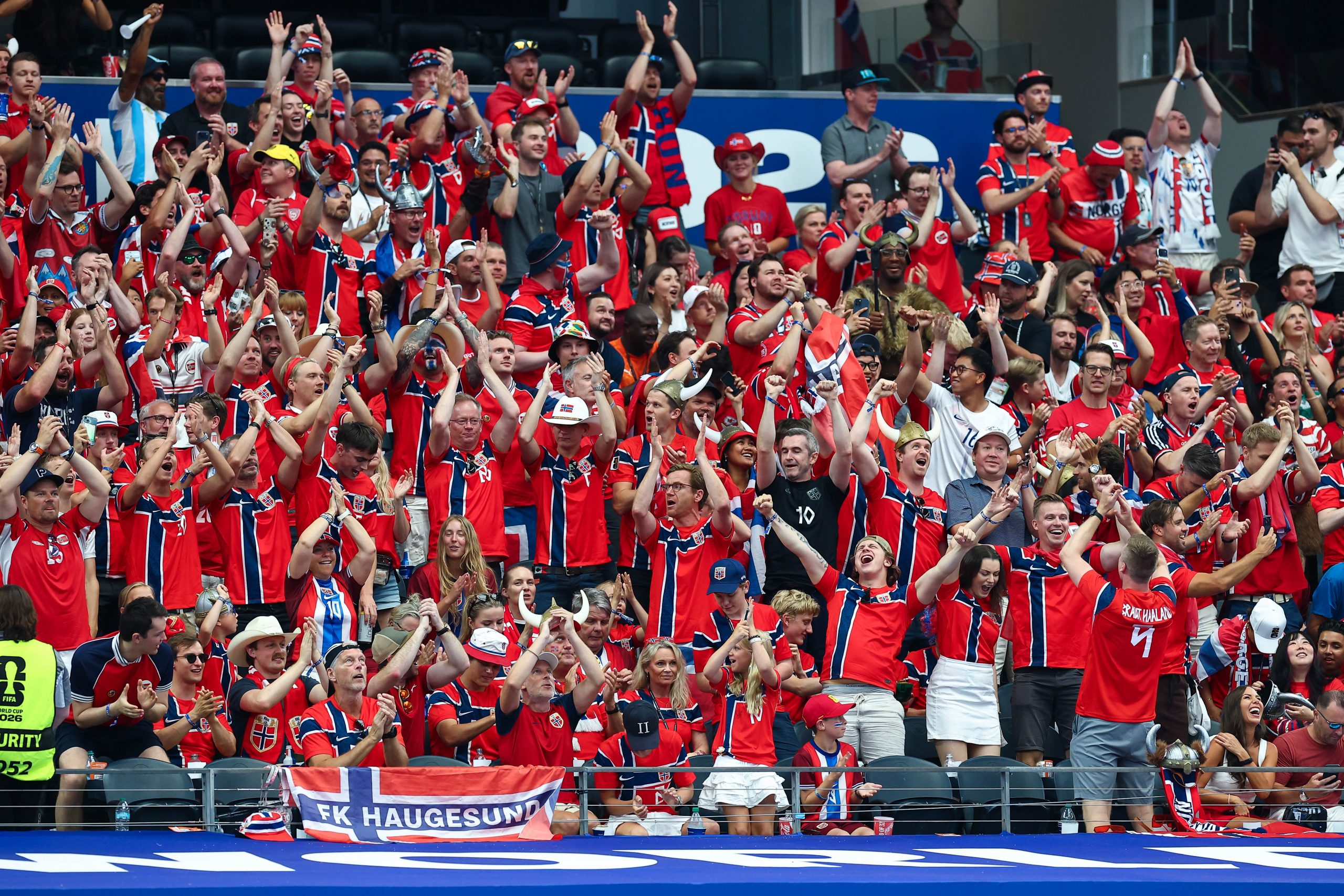 Norway fans enjoying the game. Norway vs Côte d'Ivoire, 2026 World Cup, Dallas Stadium, June 27, 2026. (Matt Visinsky, 3rd Degree)