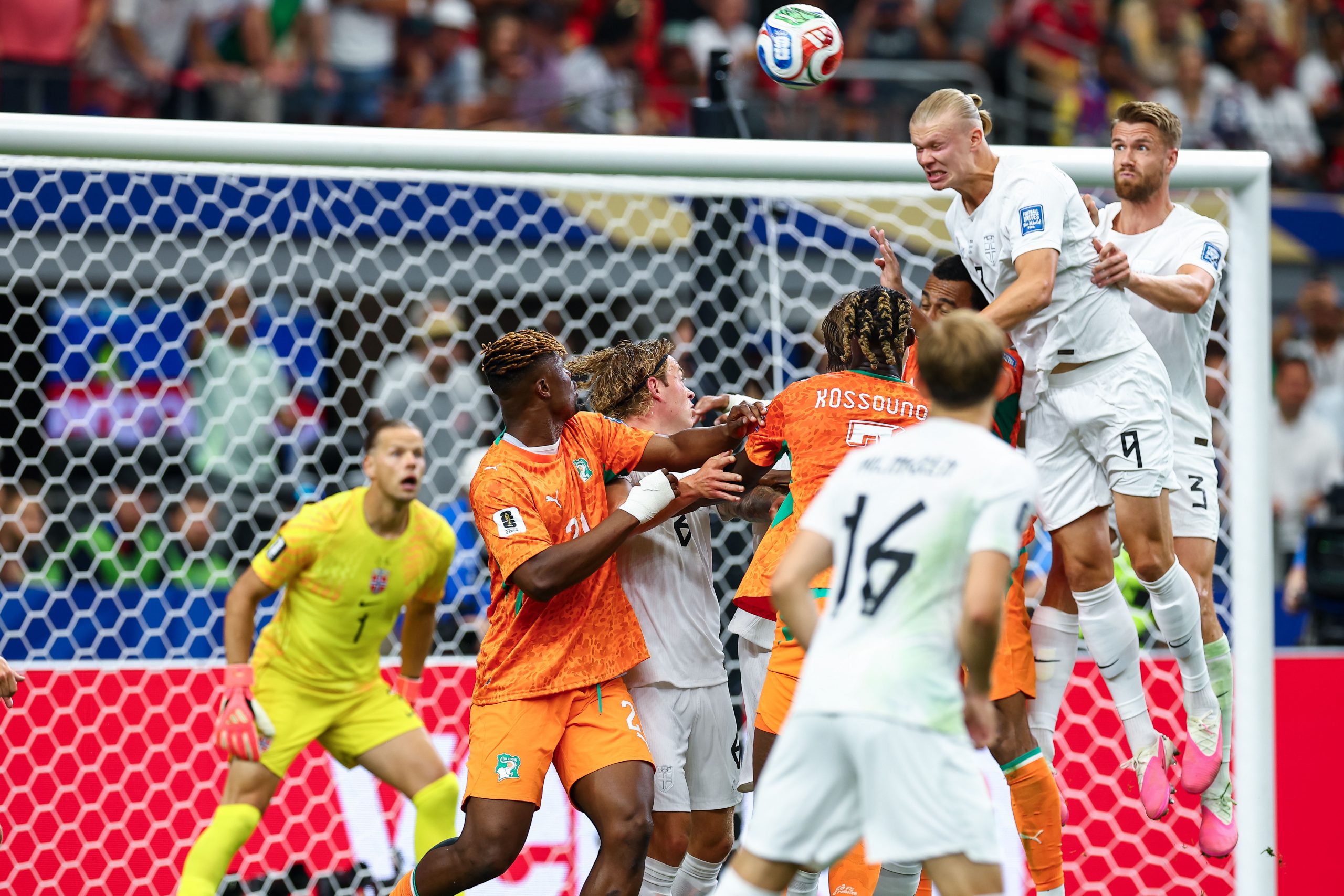 Erling Haaland (9) towers over everyone. Norway vs Côte d'Ivoire, 2026 World Cup, Dallas Stadium, June 27, 2026. (Matt Visinsky, 3rd Degree)