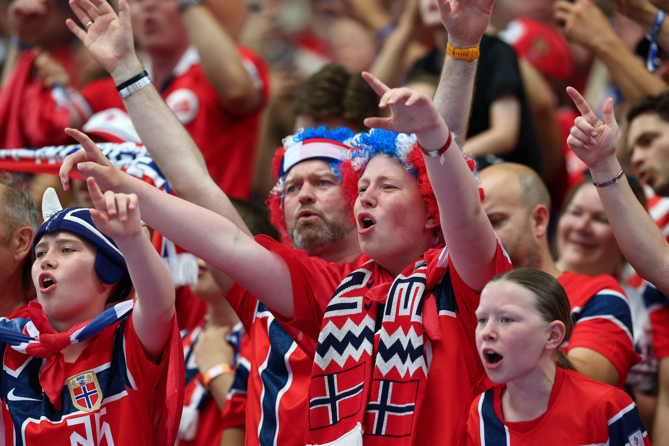 Norway fans celebrate. Norway vs Côte d'Ivoire, 2026 World Cup, Dallas Stadium, June 27, 2026. (Matt Visinsky, 3rd Degree)