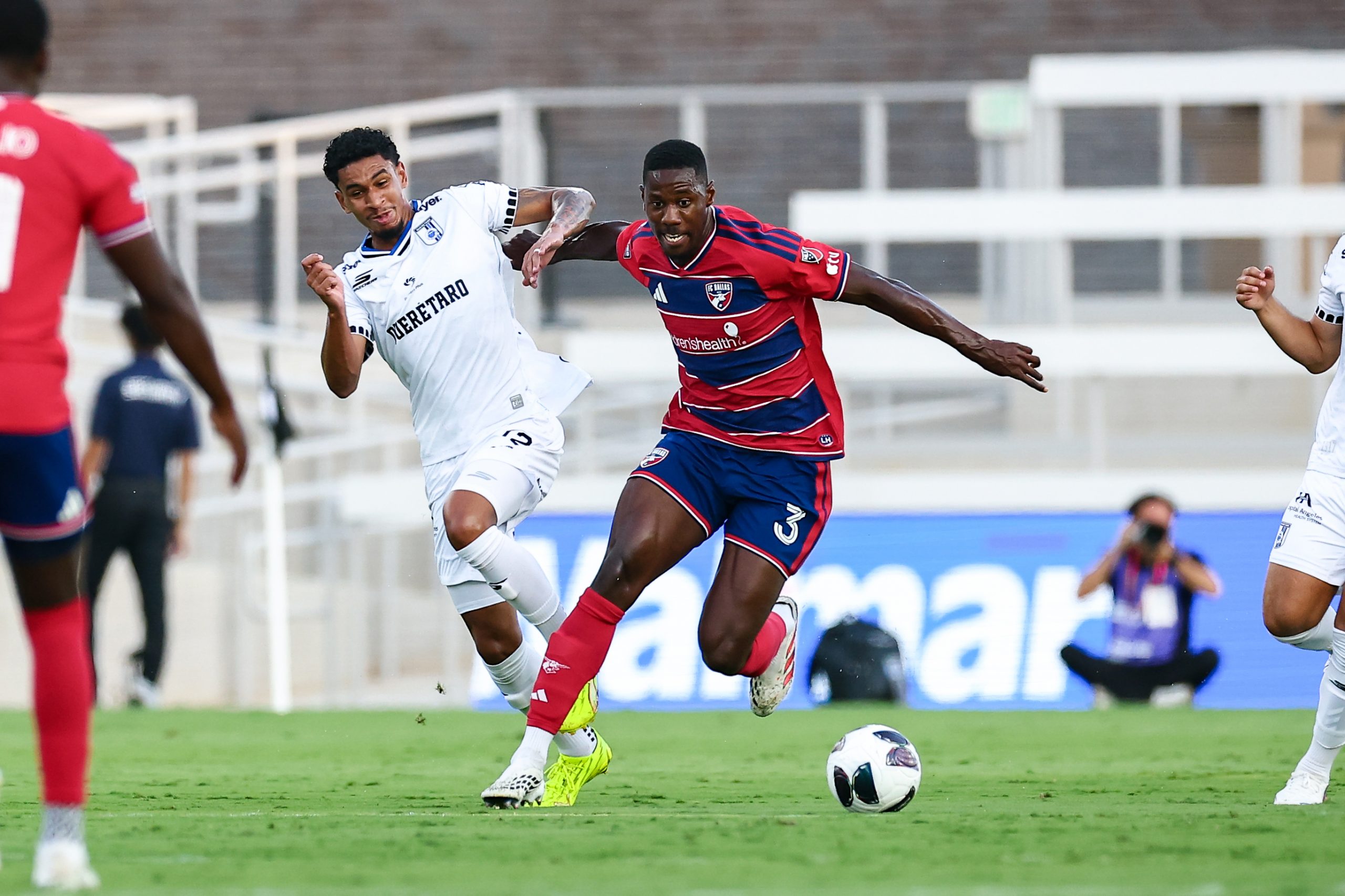 Osaze Urhoghide (3) holds off an attacker against Querétaro FC in Leagues Cup Game One, August 5, 2026. (Matt Visinsky, 3rd Degree)