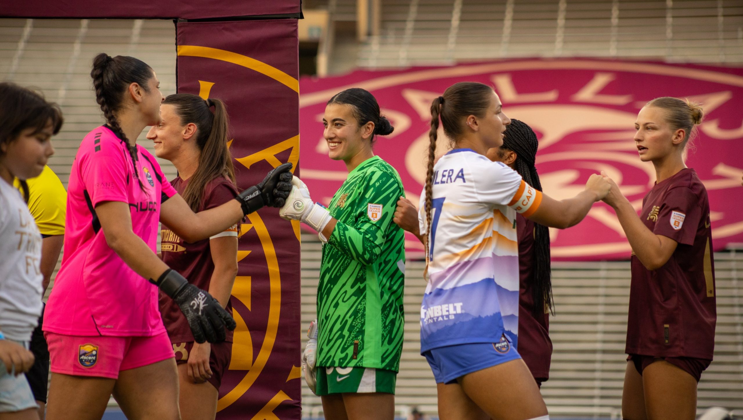 The two teams shake hands prior to the game. Dallas Trinity vs Carolina Ascent, August 22, 2026. (Beth Spicer, 3rd Degree)
