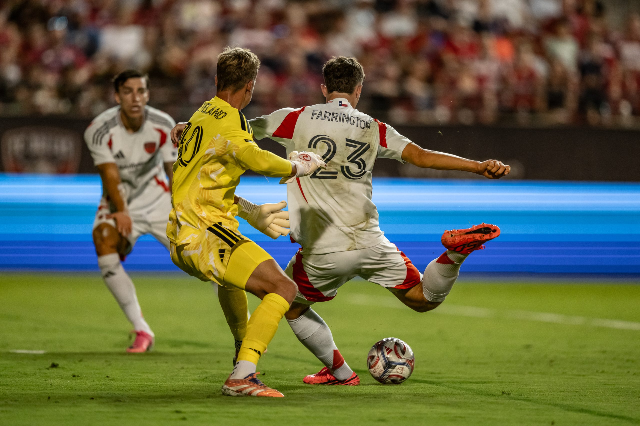 Logan Farrington (23) of FC Dallas shoots (and scores) against Sporting KC, September 5, 2026. (Mike Brooks, 3rd Degree)
