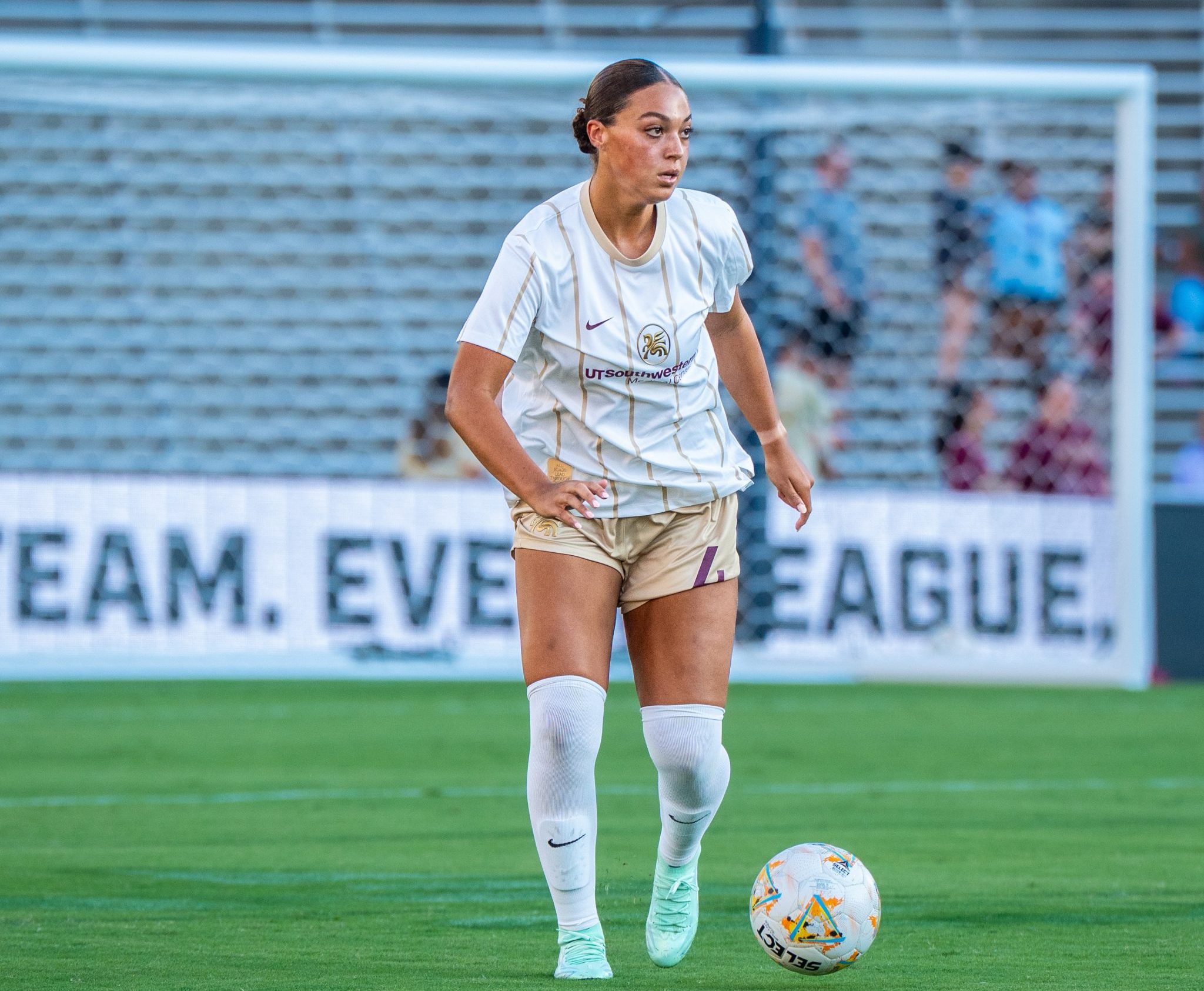 Meila Brewer makes her first professional start for Dallas Trinity - DC Power vs Dallas Trinity (Sept. 13, 2026 Photo: Christian Luna Courtesy: Dallas Trinity FC)