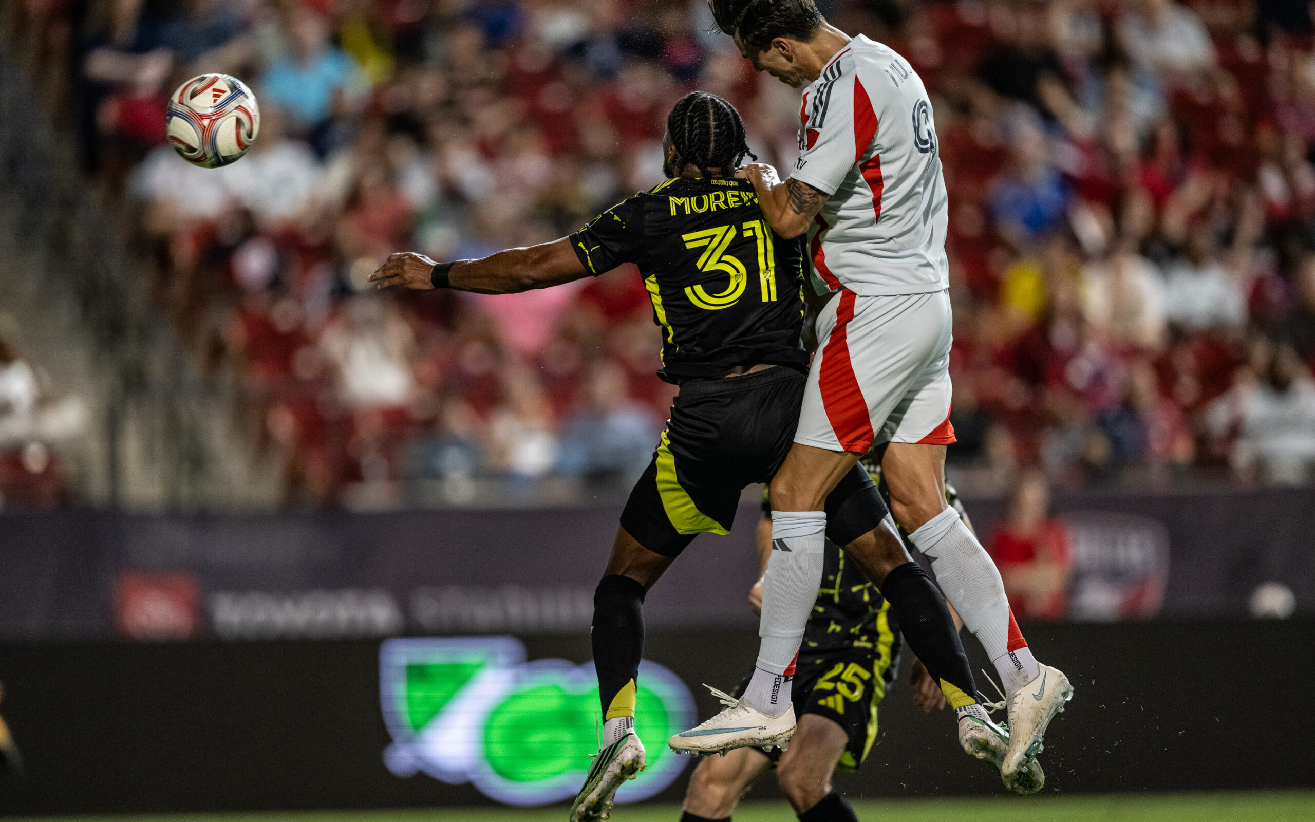 Petar Musa (9) rises up to smash a header toward goal, FC Dallas vs Columbus Crew, October 28, 2026. (Mike Brooks, 3rd Degree)