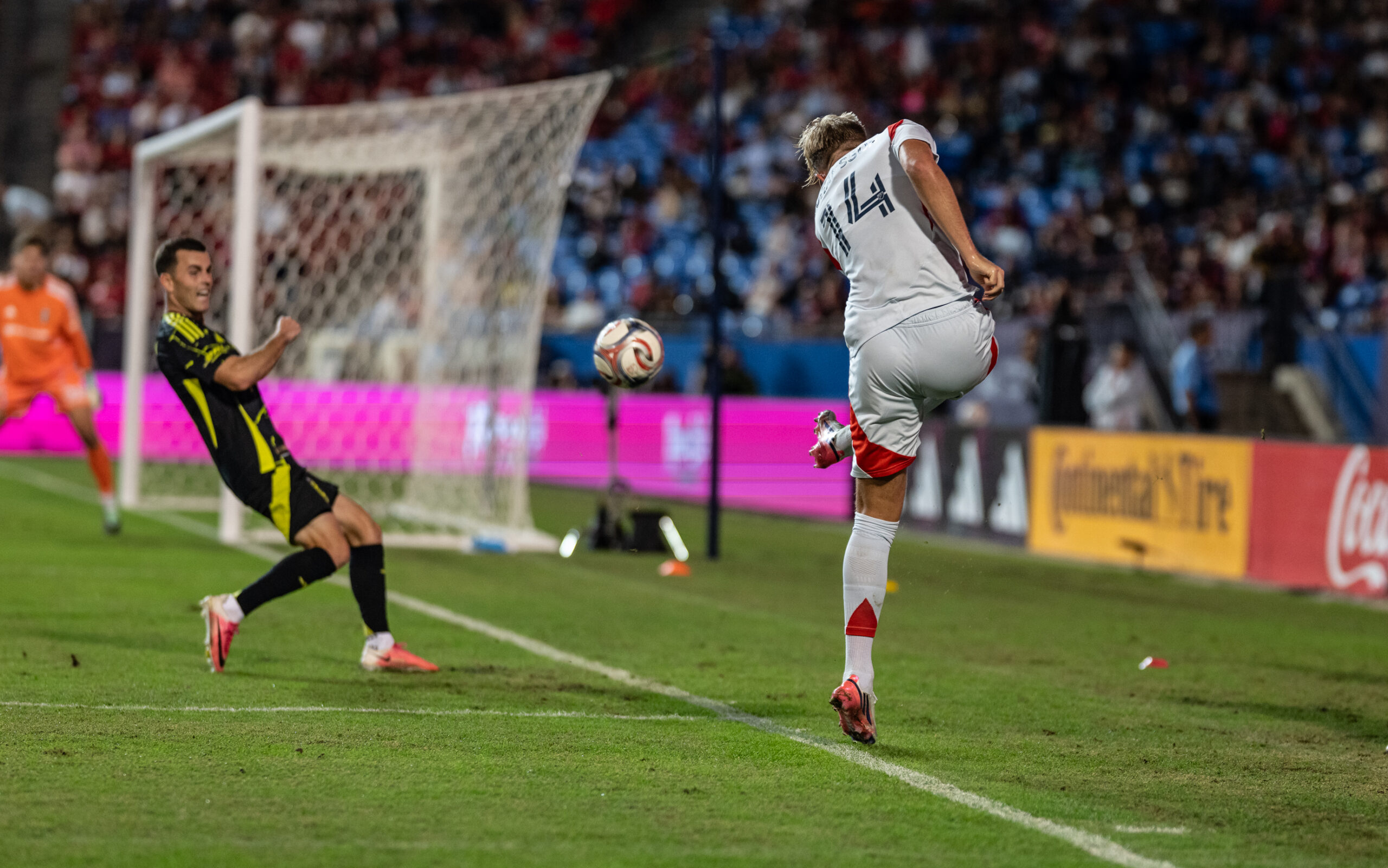 Herman Johansson (14) drives a cross, FC Dallas vs Columbus Crew, October 28, 2026. (Mike Brooks, 3rd Degree)